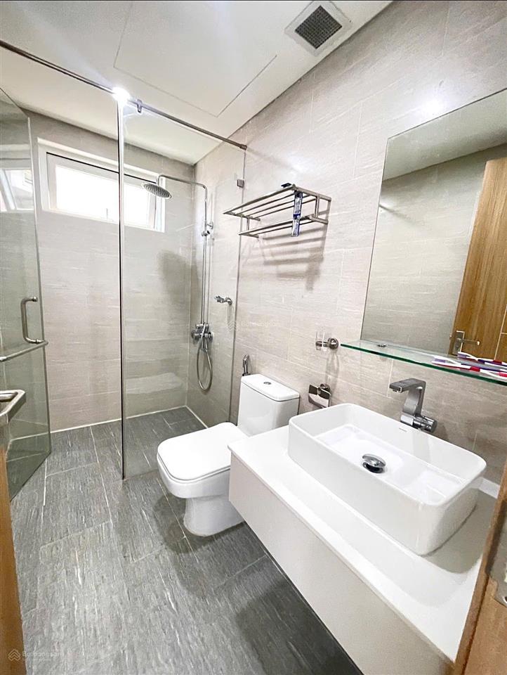 Chủ cần tiền  bán nhanh căn hộ 2pn  view biển  tầng cao thoáng mát   0969 269 ***