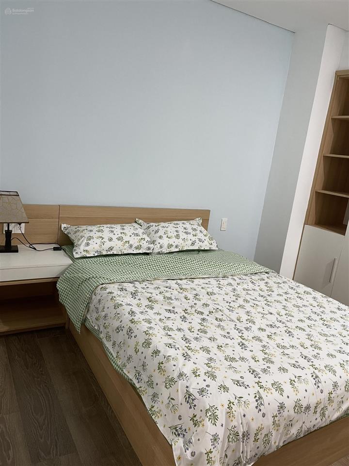 Chủ đi nước ngoài  cần bán gấp căn hộ 2pn  2wc tòa f.home  giá tốt 3tỷ95   0969 269 ***