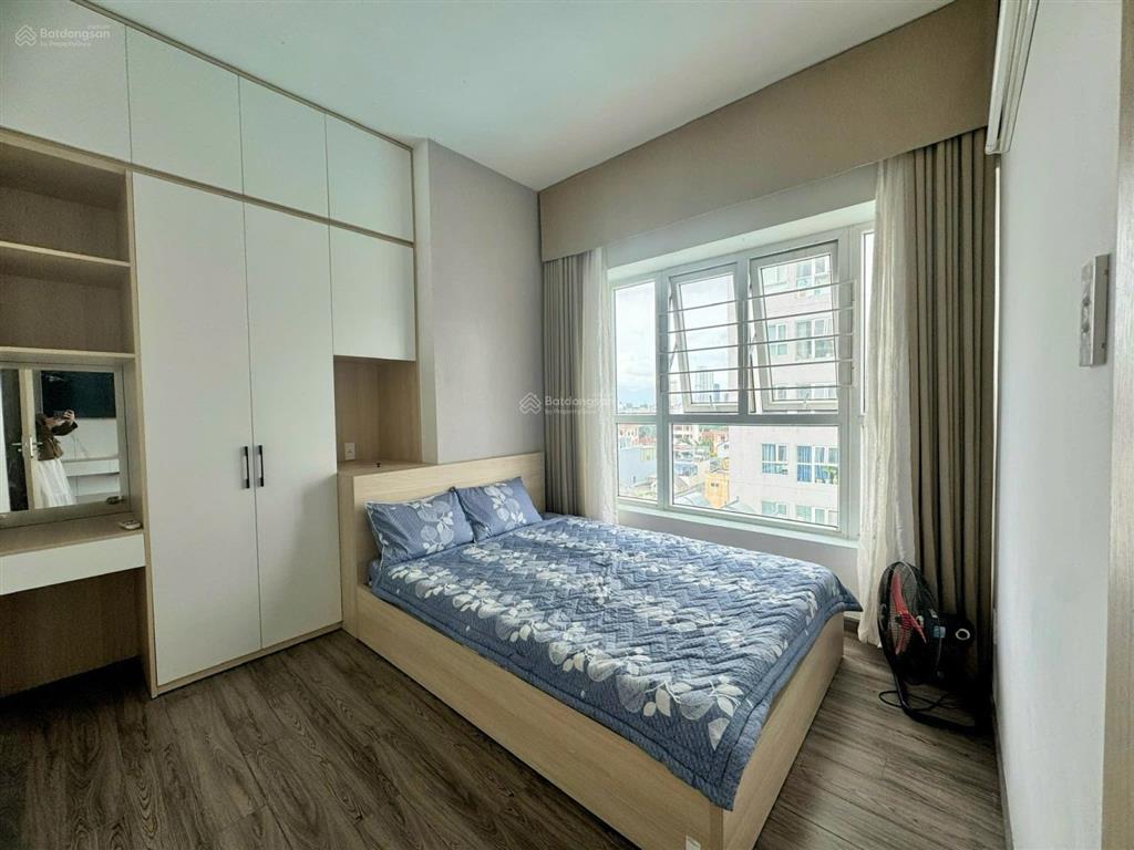 Chủ bán gấp  căn hộ 2 phòng ngủ  toà đà nẵng plaza  giá tốt  công chứng ngay