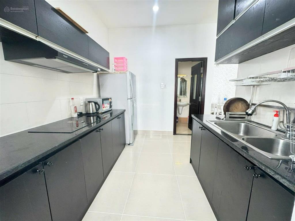 Chủ bán gấp  căn hộ 2 phòng ngủ  toà đà nẵng plaza  giá tốt  công chứng ngay