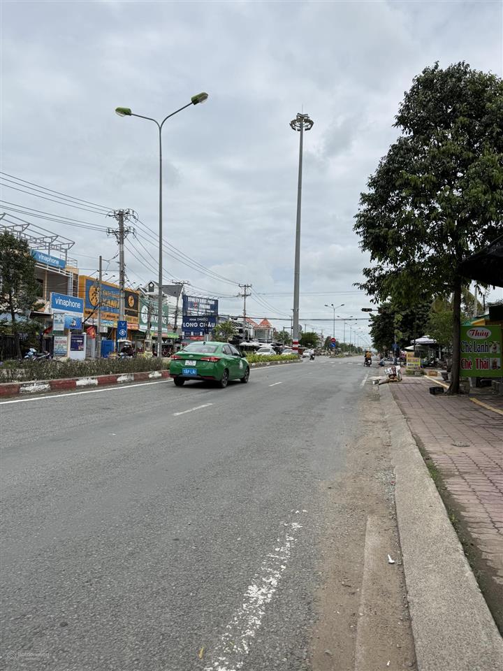 Bán 876m2 đất mt đt830 xe cont giá 10tỷ500 tân tập  cg sổ hồng