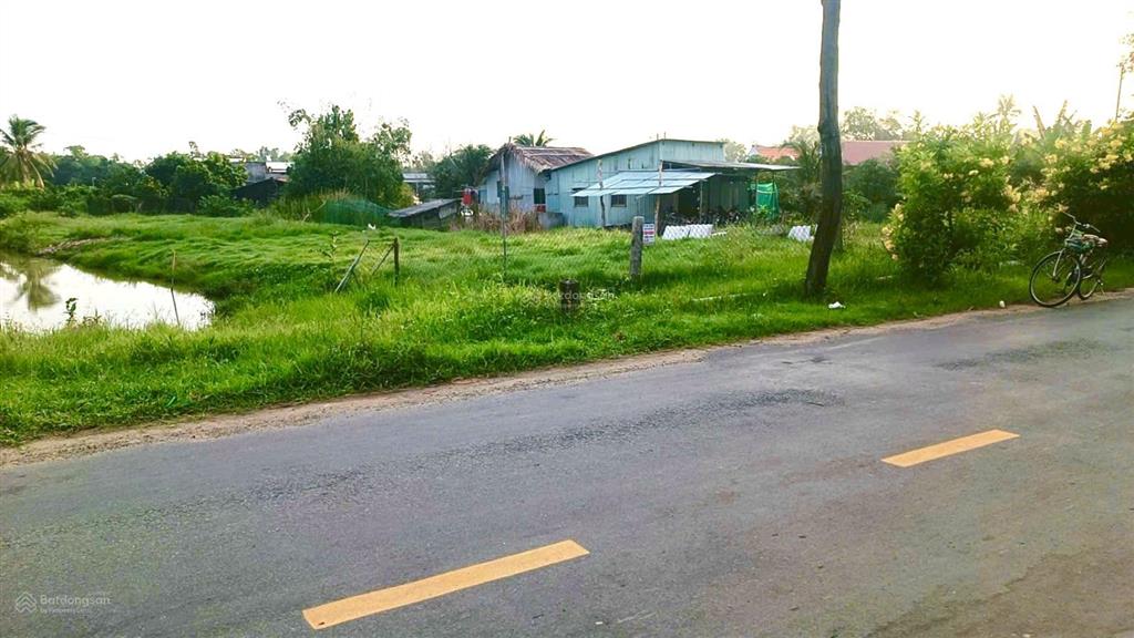 Đất ngộp 265m2 thổ/900triệu mt nhựa đt833 nhựt ninh  tân trụ  la