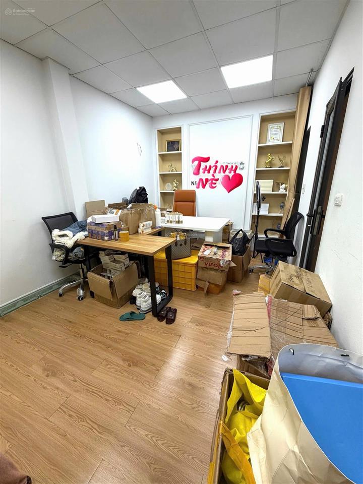 Bán gấp nhà 4t mt 4,6m chỉ 5m ra phố khương trung ô tô đỗ cửa ngõ thông kd sầm uất hơn 7 tỷ