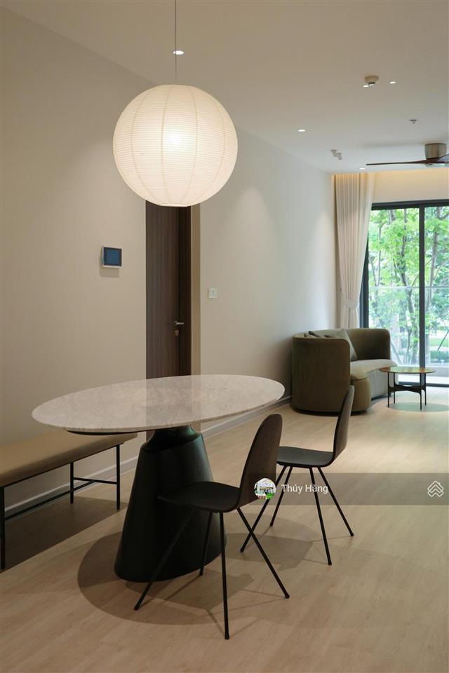 Diamond centery cho thuê 3pn full nt decor sang xịn, kèm 1 ô xe. nhà y hình