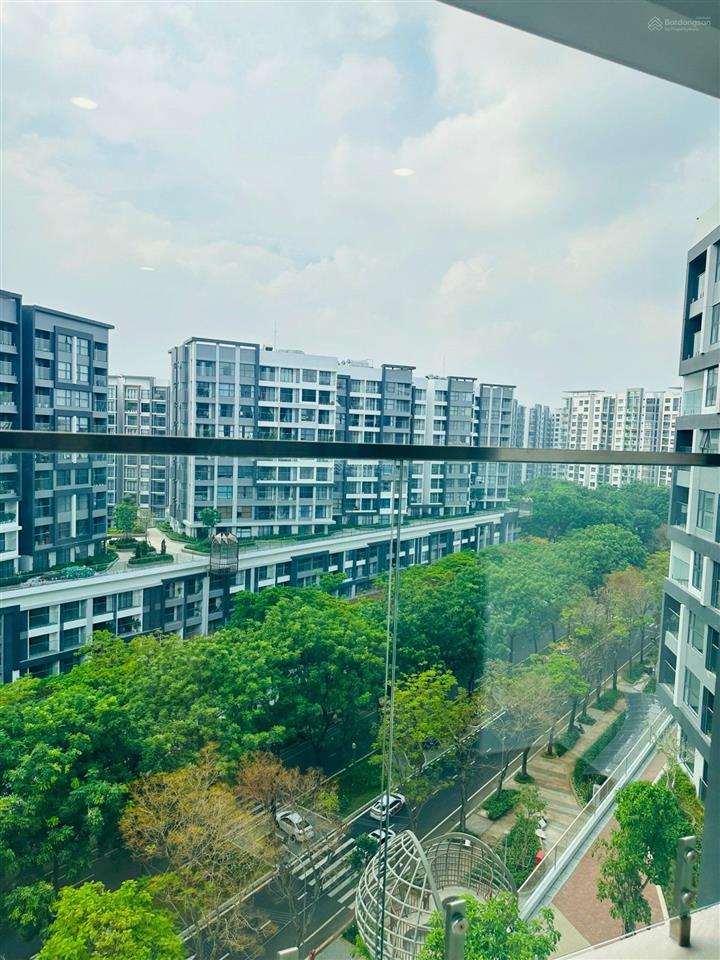 Cho thuê nhanh căn 2pn full nội thất kèm ô xe khu diamond alnata plus, celadon city.  0989 076 ***