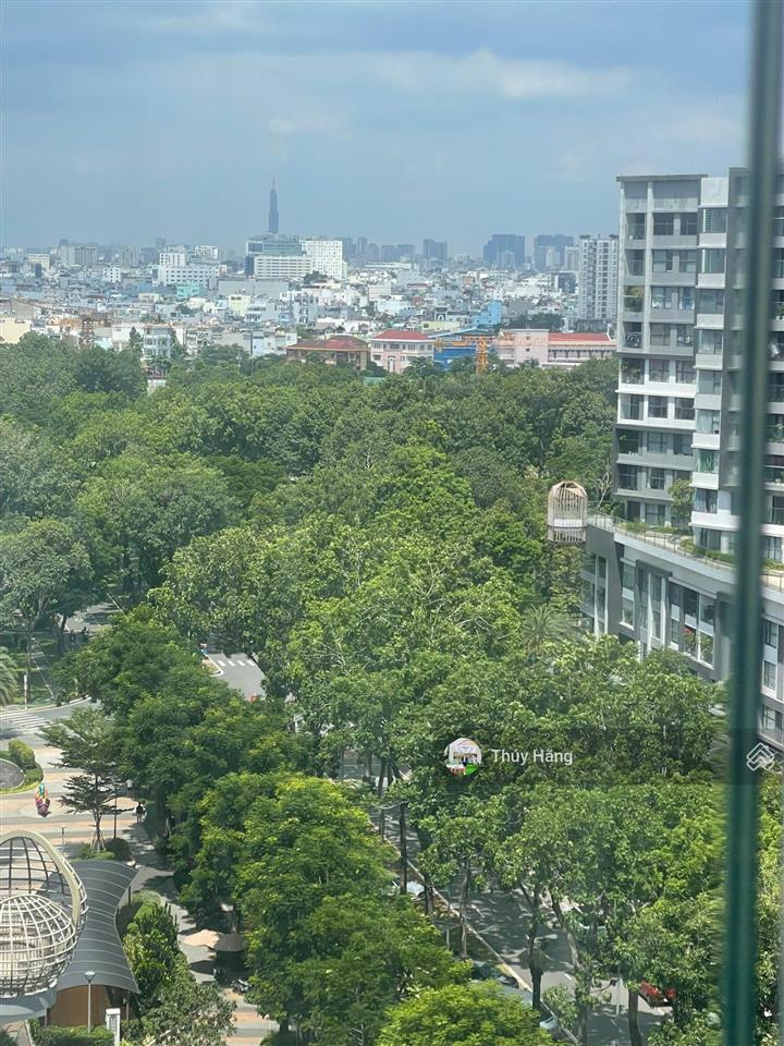Bán nhà tặng nội thất xịn, căn 3pn ban công dài, giá cực tốt chỉ 10.2 tỷ