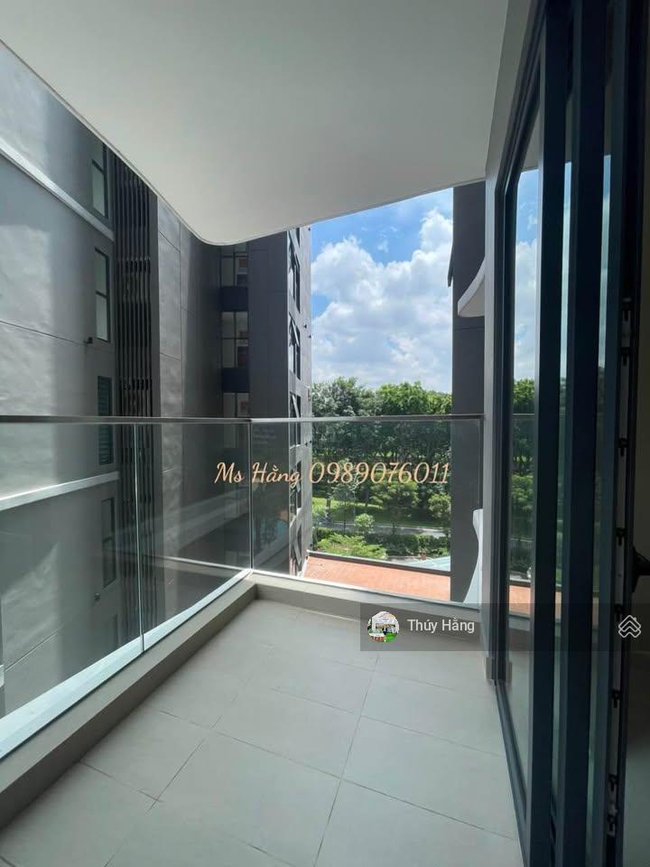 Cập nhật một số hàng ngon giá tốt khu celadon city. thanh toán giãn 3pn 120m2 bán giá cắt lỗ
