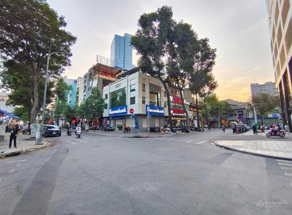 Cho thuê nhà góc 2mt huỳnh thúc kháng + hồ tùng mậu, ngay phố đi bộ nguyễn huệ