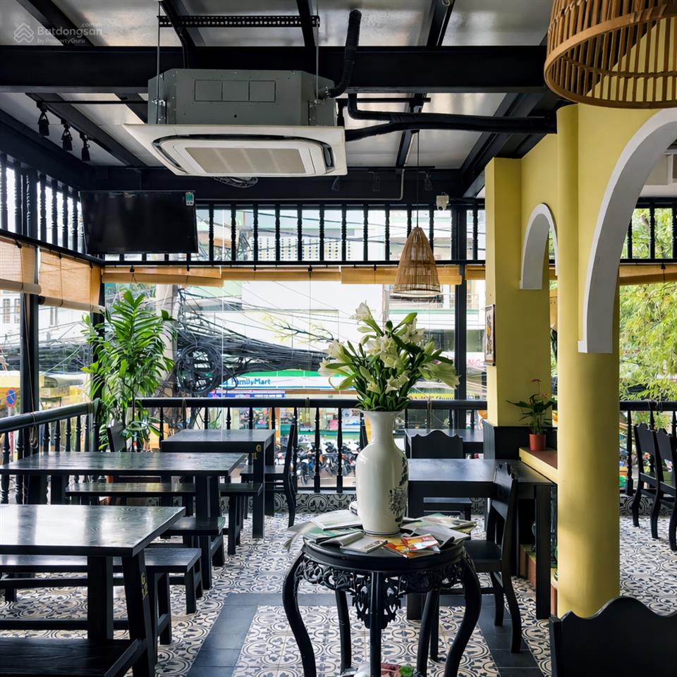 Cho thuê góc 2mt hiếm nguyễn gia trí khu f&b top 1 bình thạnh