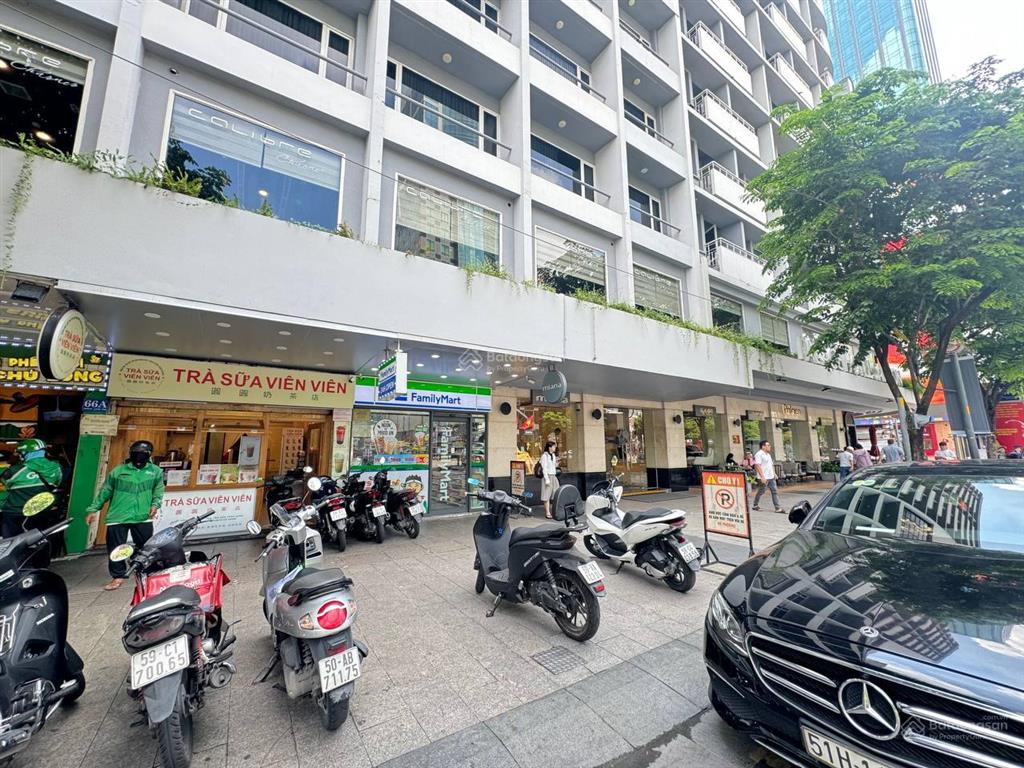Cho thuê mb 66a nguyễn huệ  mặt tiền phố đi bộ, khách du lịch quốc tế, trung tâm tài chính hcm