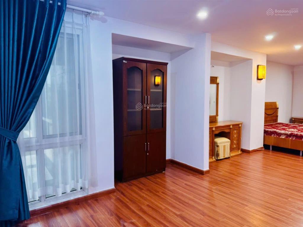 Chính chủ cần cho thuê ngay căn hộ 4 phòng ngủ tòa p2 ciputra