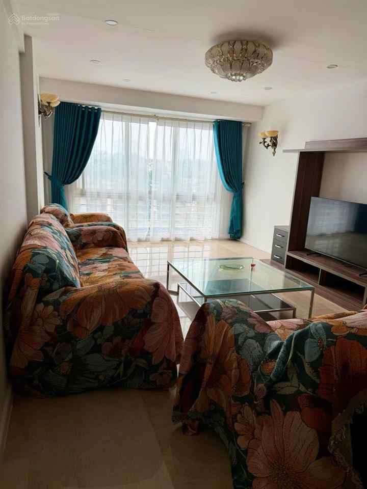 Chính chủ cần cho thuê ngay căn hộ 4 phòng ngủ tòa p2 ciputra