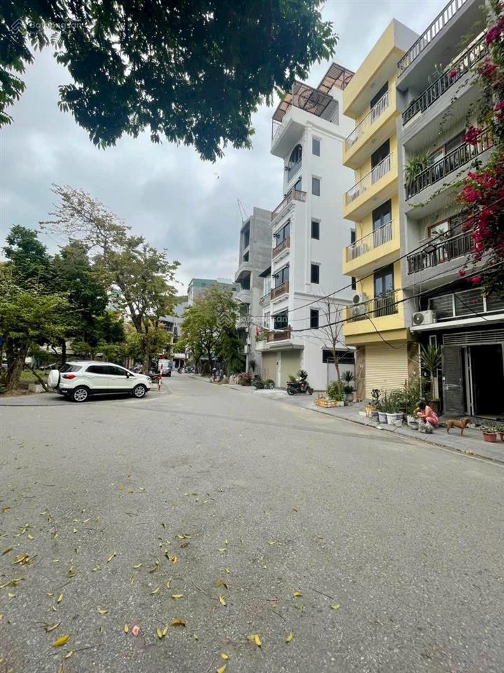Bán nhà 7 tầng, ô tô tránh nhau, đầy đủ nội thất