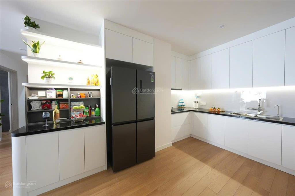 Mình có căn g 84.01m2 la casta văn phú tầng 15 view công viên cần bán, giá 7,x tỷ.  0985 138 ***
