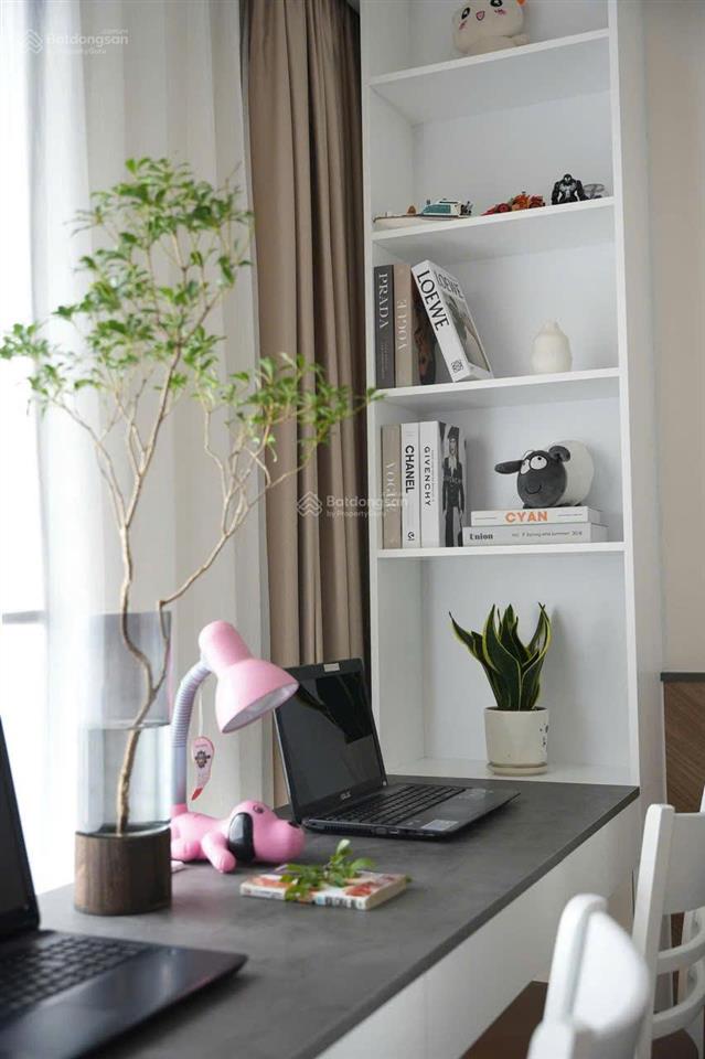 Mình có căn g 84.01m2 la casta văn phú tầng 15 view công viên cần bán, giá 7,x tỷ.  0985 138 ***