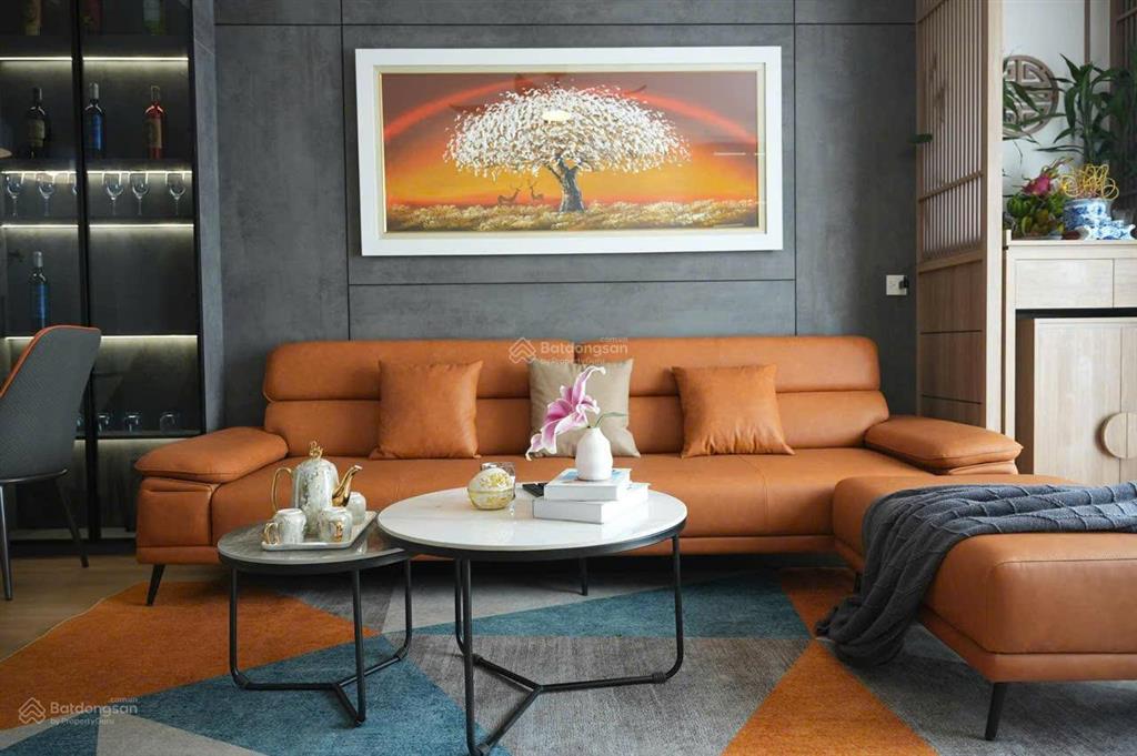 Mình có căn g 84.01m2 la casta văn phú tầng 15 view công viên cần bán, giá 7,x tỷ.  0985 138 ***