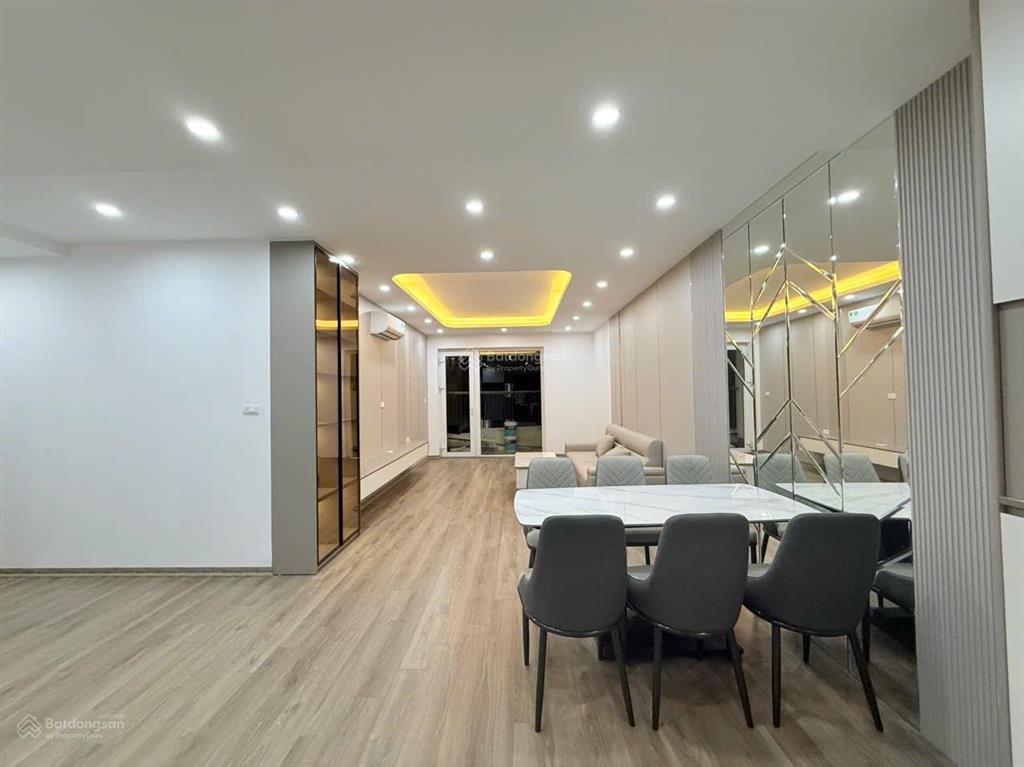 Một trong số ít căn 120m, 3pn victoria văn phú, giá 5,2 tỷ,  0985 138 ***
