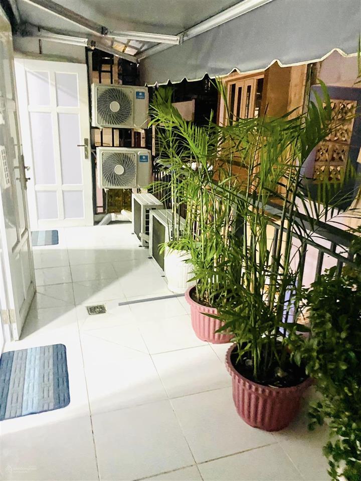 Sốc quá! nhà 60m2 x 5 lầu hxh 5m tại quận 10, chỉ 7.x tỷ