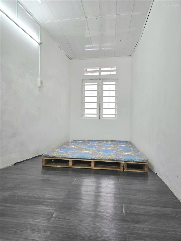 Cho thuê nhà nguyên căn 42m2, full nt, 2 cửa 2 mặt hẻm, pasteur