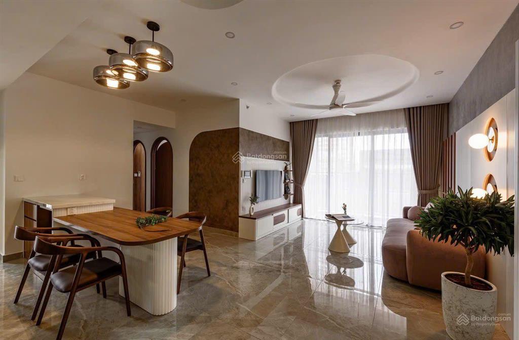 Trống sẵn căn hộ đẹp khu vực trung tâm q7