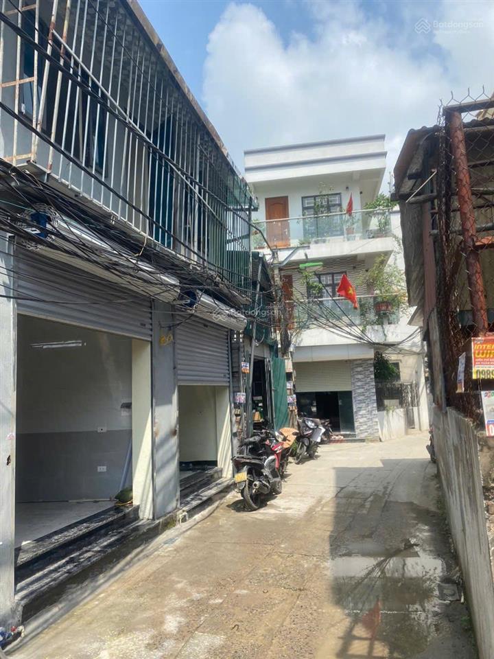 Cho thuê nhà 2 tầng mới xây ngõ 30 đường tả thanh oai, thanh trì, hn