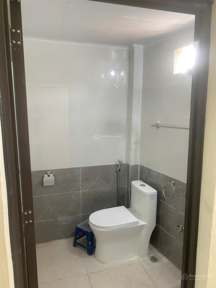 Cho thuê nhà 2 tầng mới xây ngõ 30 đường tả thanh oai, thanh trì, hn