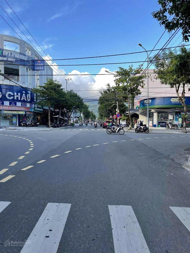 Bán đất tặng nhà c4 mt đường 10m5 lê tấn trung, sơn trà, đà nẵng