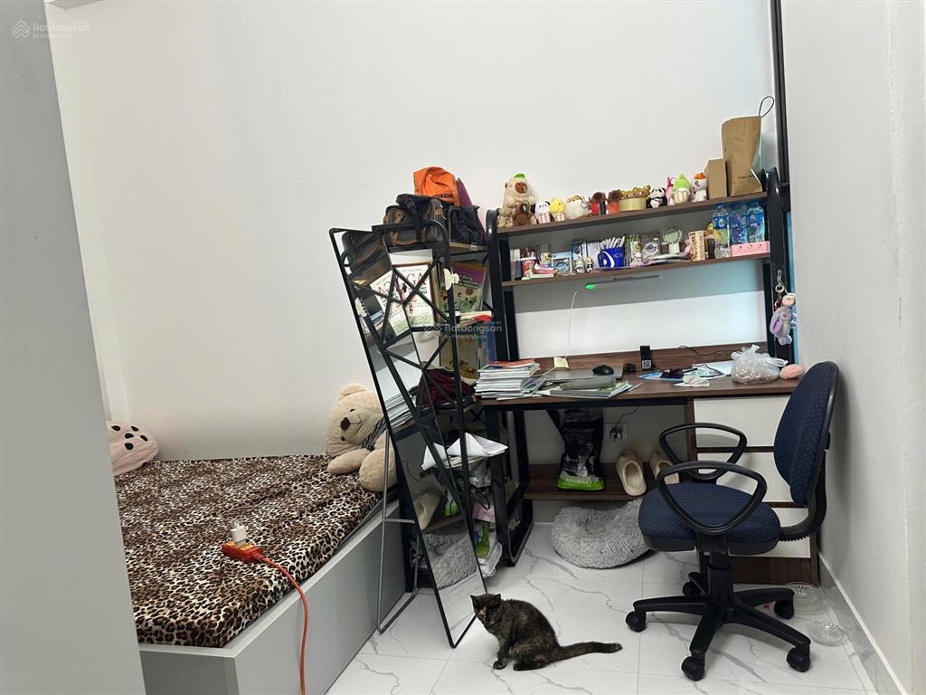 Hiếm có khó tìm. nhà lô góc 4 tầng đẹp hot 44.1m2 ngồi nhà xem bắn pháo hoa, gần vin cổ loa