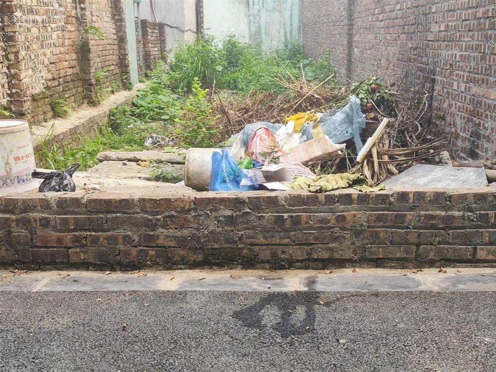 Hót hiếm. giá siêu mềm 61m2 hội phụ khu vực khan hiếm nhà bán, gần dự án vinspeed, lõi vin cổ loa