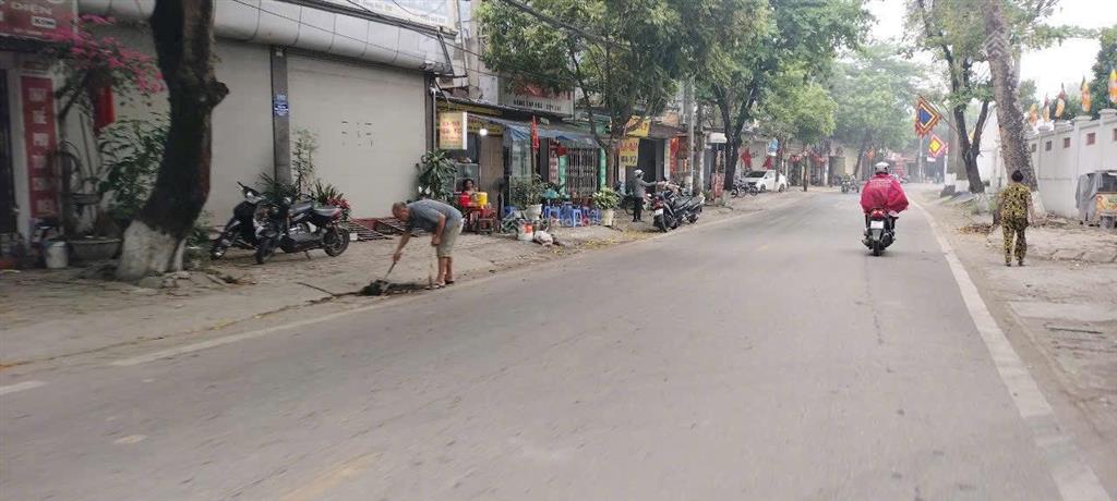 Hót hiếm. giá siêu mềm 61m2 hội phụ khu vực khan hiếm nhà bán, gần dự án vinspeed, lõi vin cổ loa