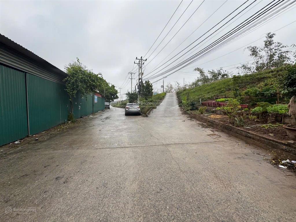 Hiếm vô cùng. chỉ 5.1 tỷ có 41m2 đông ngàn trong đê, hàng xóm vin cổ loa, vinspeed, vin yên thường
