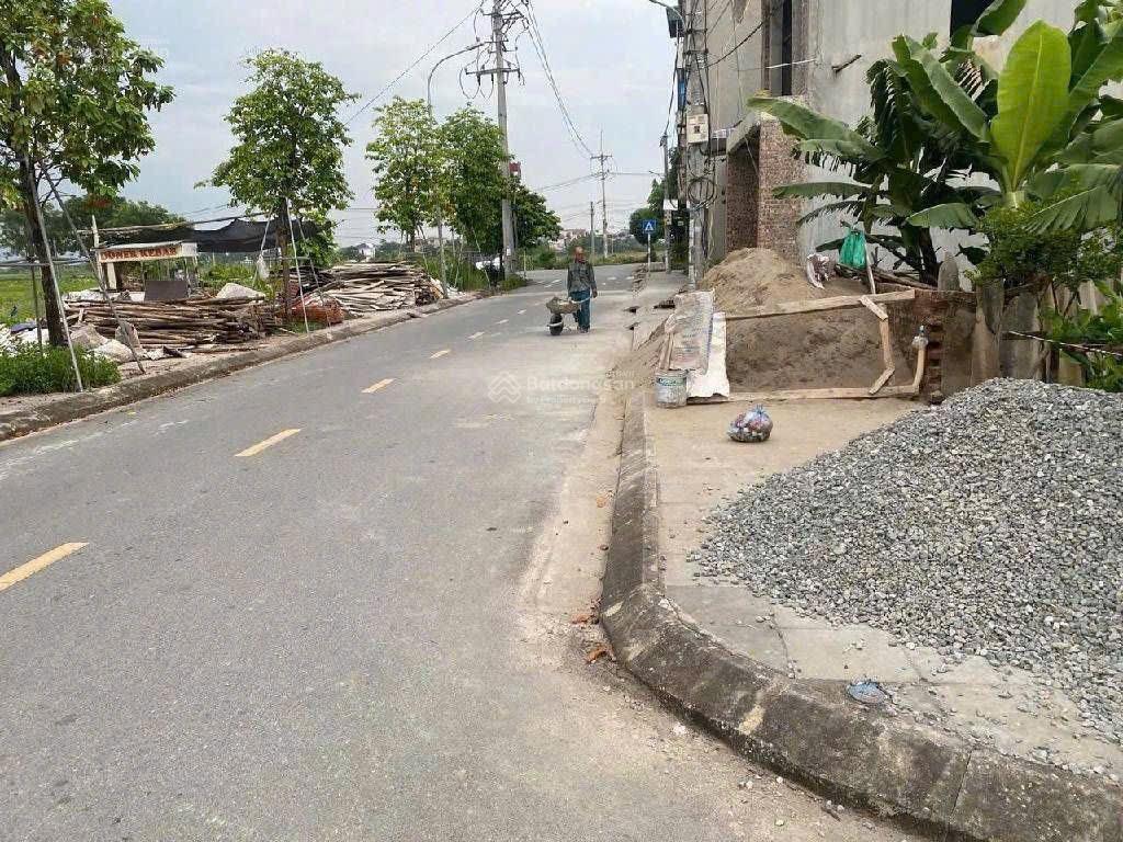 Cực nóng. chỉ nhỉnh 5 tỷ sở hữu ngay 59m hót lê xá, vin cổ loa, vinspeed, vin yên thường bao quanh