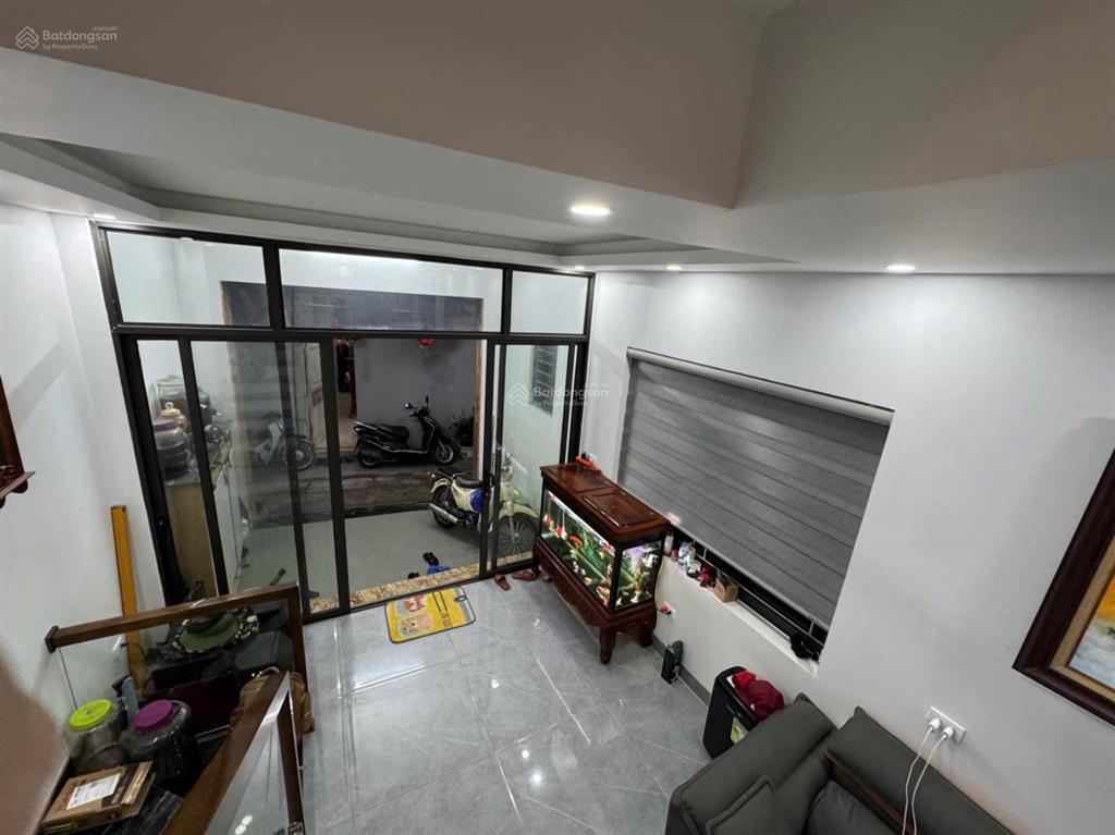 Hiếm. chỉ 7,4 tỷ nhà 4 tầng dân xây 2 mặt tiền 48m2 đông trù, vin cổ loa, vin yên thường bao quanh
