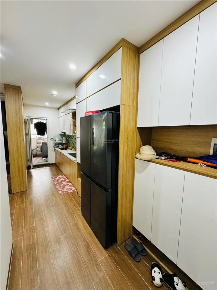 Cực hiếm. chỉ nhỉnh 4 tỷ sở hữu căn hộ 73m full nội thất cc erowindow view triển lãm, vin bao quanh