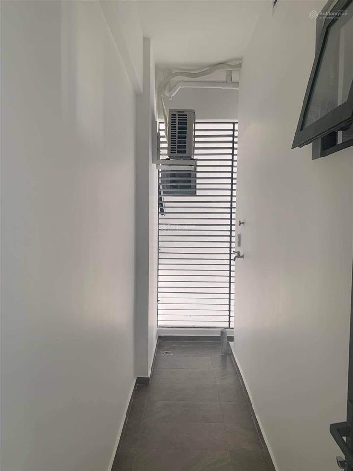 Cho thuê căn hộ 2pn 2wc 69m² nội thất cơ bản giá 13tr d'lusso