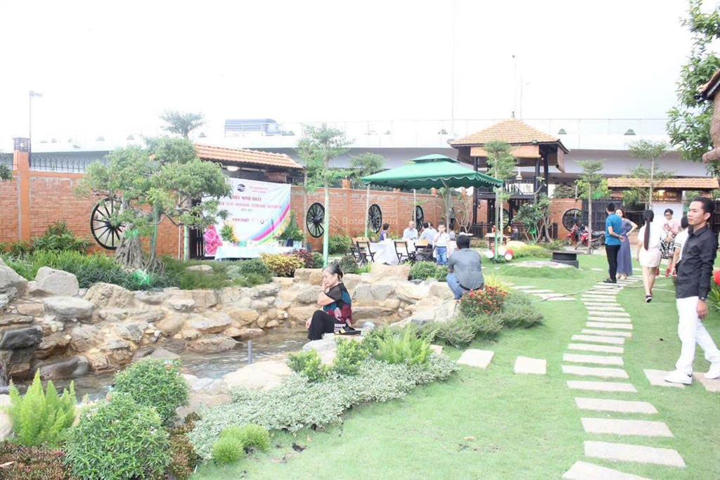 Siêu phẩm mặt bằng sân vườn lô góc 2 mặt tiền view trực diện công viên sông sài gòn