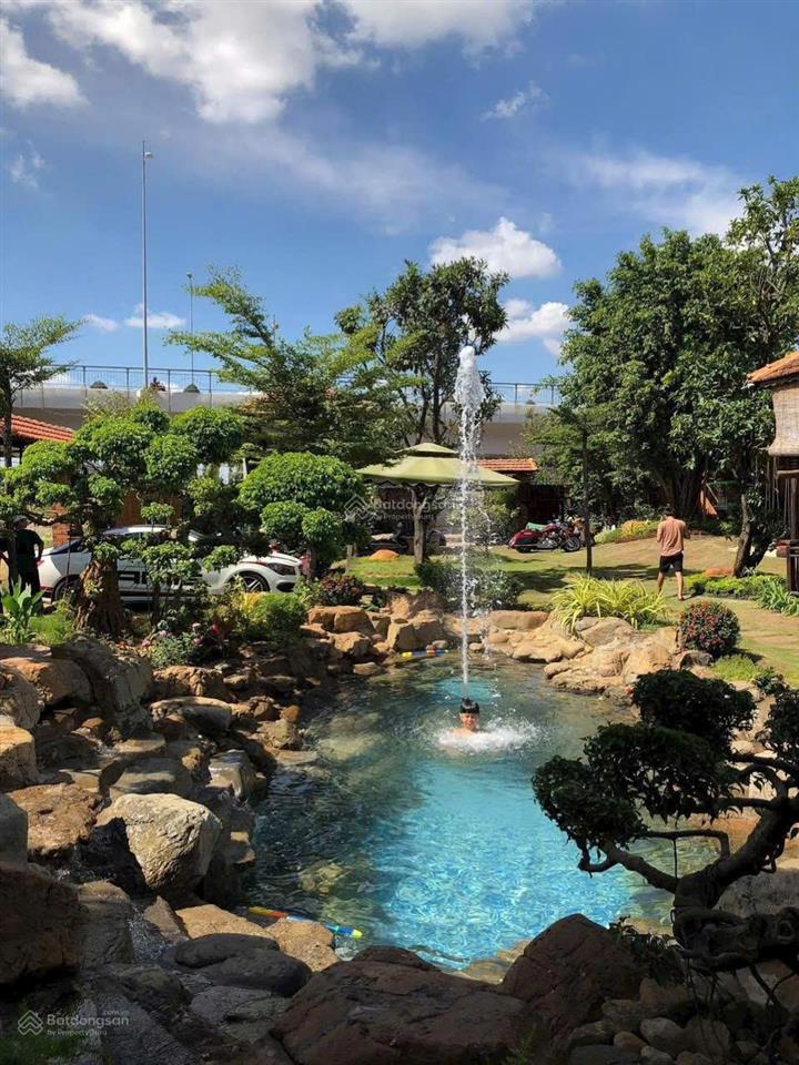 Siêu phẩm mặt bằng sân vườn lô góc 2 mặt tiền view trực diện công viên sông sài gòn