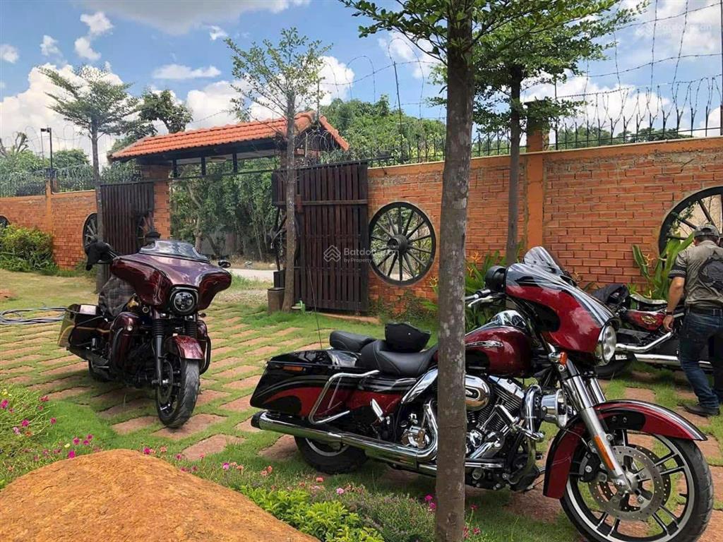 Siêu phẩm mặt bằng sân vườn lô góc 2 mặt tiền view trực diện công viên sông sài gòn