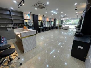 Bán nhà mặt phố hai bà trưng  kinh doanh sầm uất  125m2  mặt tiền 9m  cho thuê 5000usd/ tháng