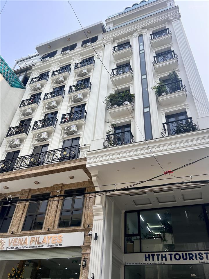 Bán toà nhà 9 tầng hoàng cầu, lô góc ô tô tránh, đang cho thuê 90 triệu/ tháng, giá hơn 30 tỷ !