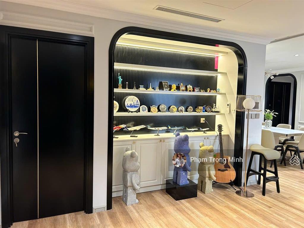 (mới) chính chủ bán the park home  2pn 82m2 giá 9 tỷ  full đồ đẹp  có slot oto