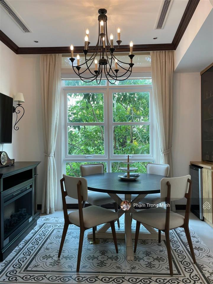 Cần bán gấp 3 căn hộ 106m2 và 189m2 và 380m2 tại the manor mễ trì. giá từ 85tr/m2.  0832 201 ***