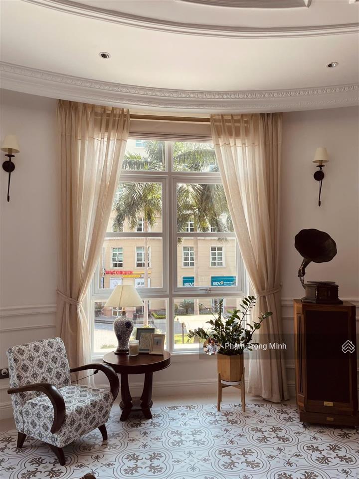 Cần bán gấp 3 căn hộ 106m2 và 189m2 và 380m2 tại the manor mễ trì. giá từ 85tr/m2.  0832 201 ***