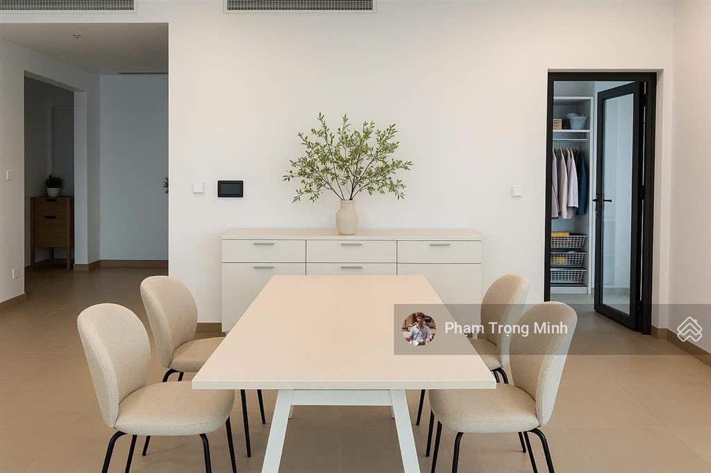 Bán nhanh căn hộ tại west point, 4pn, sổ lâu dài, 132m2, 14,8 tỷ, full đồ.  0832 201 ***