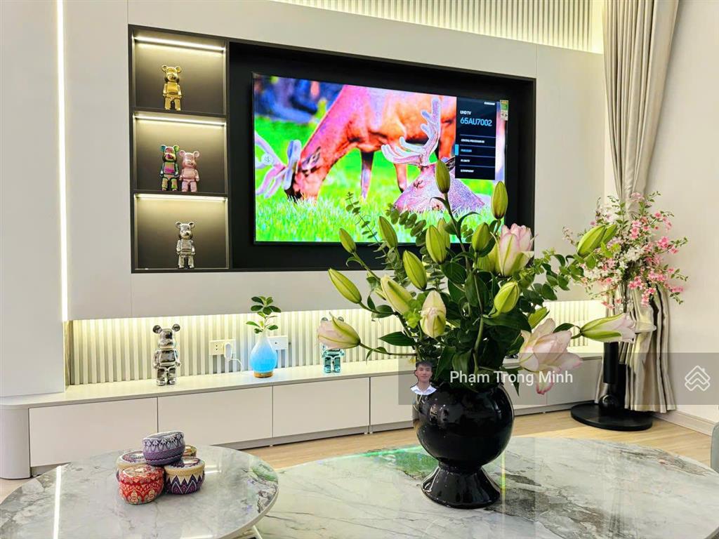 (mới) bán căn hộ 125m2, 3pn thoáng sáng view trung kính, chung cư e4 yên hoà park view. giá 13,2 tỷ