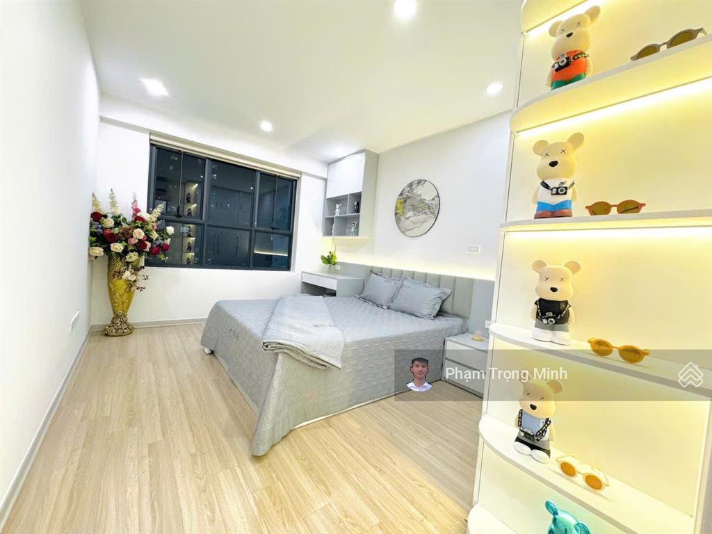 (mới) bán căn hộ 125m2, 3pn thoáng sáng view trung kính, chung cư e4 yên hoà park view. giá 13,2 tỷ