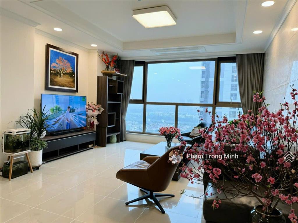 Bán căn hộ 142m2, 4pn 3vs view pháo hoa, nhà đẹp tòa ct8 the emerald. giá 12.8 tỷ