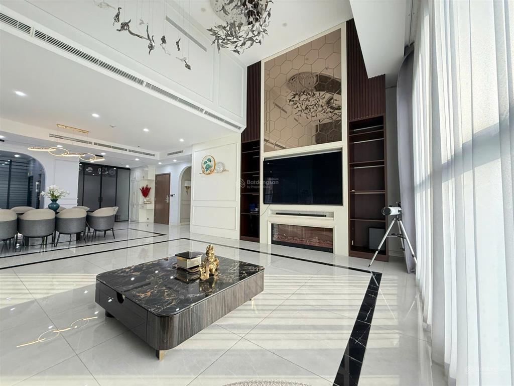 Hiếm! bán căn vòm 254m2 4n4vs khu thấp tầng nhà đẹp, the manor. giá 25 tỷ