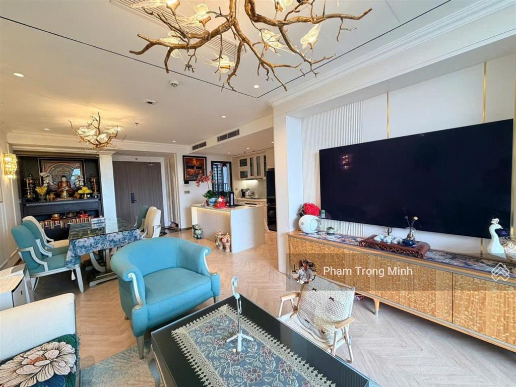 Bán gấp mandarin garden căn 3pn+1 diện tích 172,5m2 giá 19,9 tỷ  nhà đẹp, tầng trung, sẵn sổ đỏ