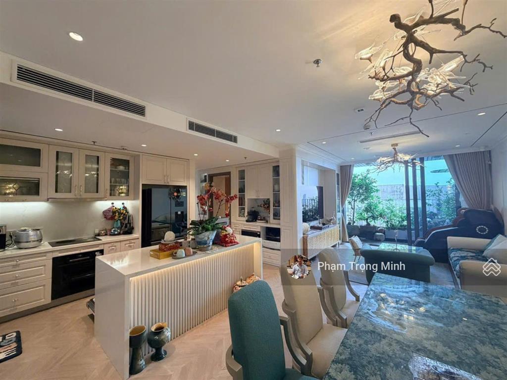 Bán gấp mandarin garden căn 3pn+1 diện tích 172,5m2 giá 19,9 tỷ  nhà đẹp, tầng trung, sẵn sổ đỏ